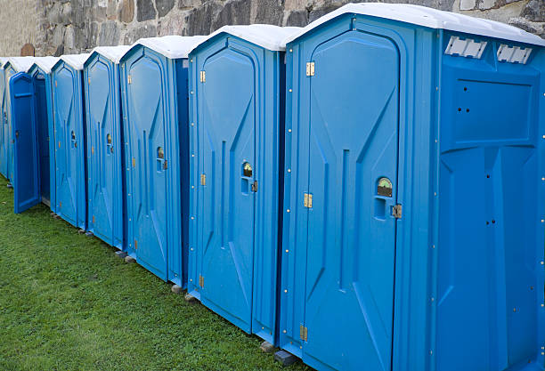 Best Standard Portable Toilet Rental  in Four Oaks, NC